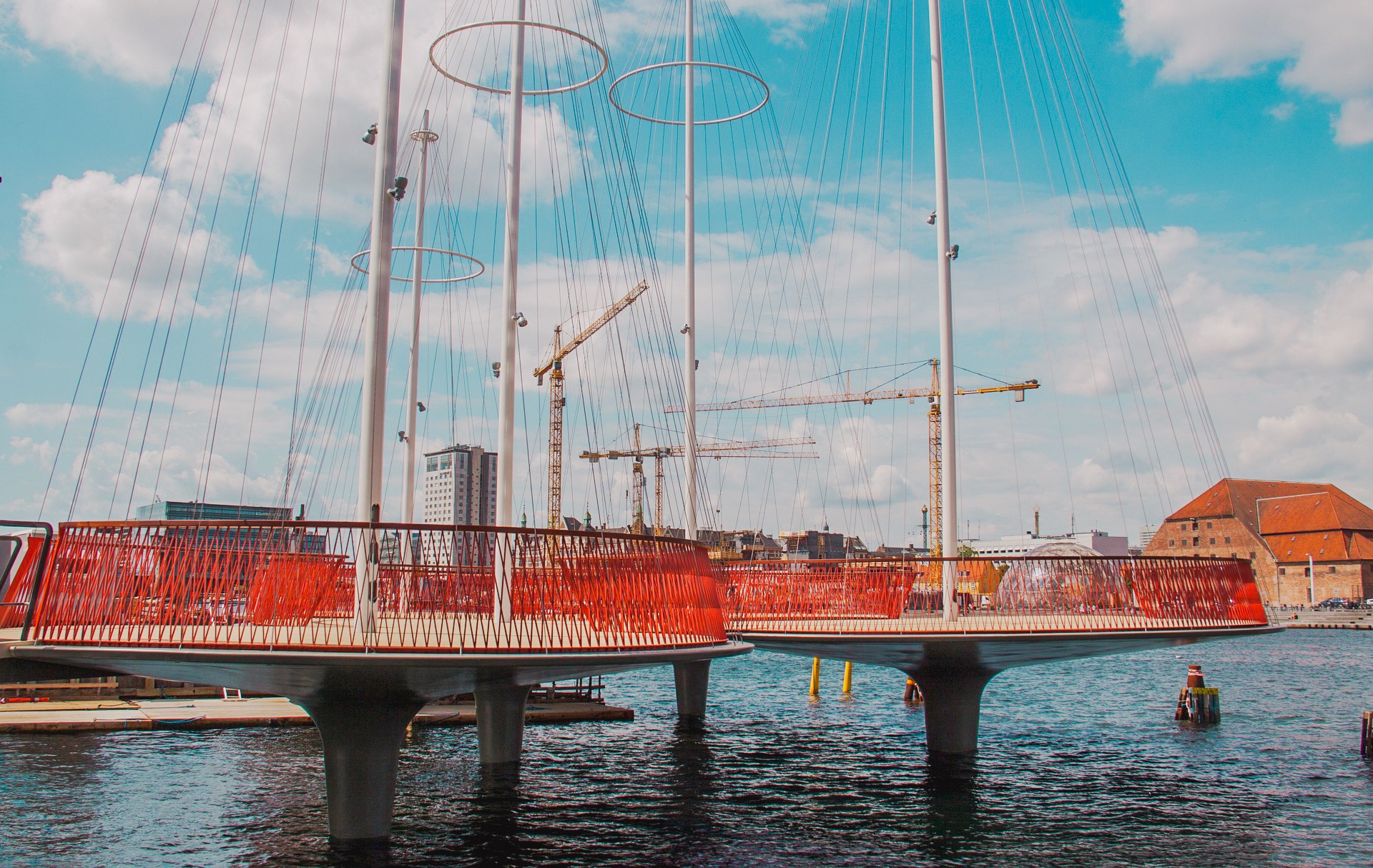 bridge-2395826_1920